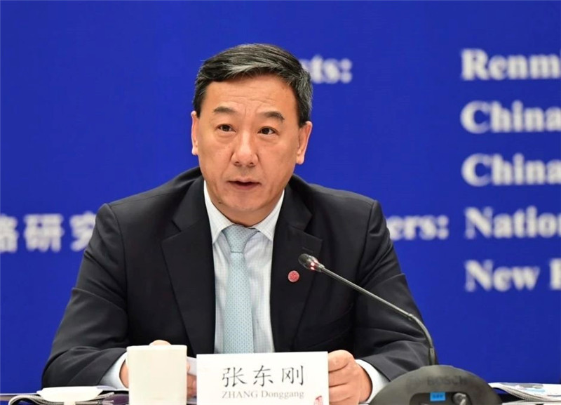 中國人民大學(xué)黨委書記、國家發(fā)展與戰(zhàn)略研究院理事長張東剛作論壇開幕致辭。主辦方供圖