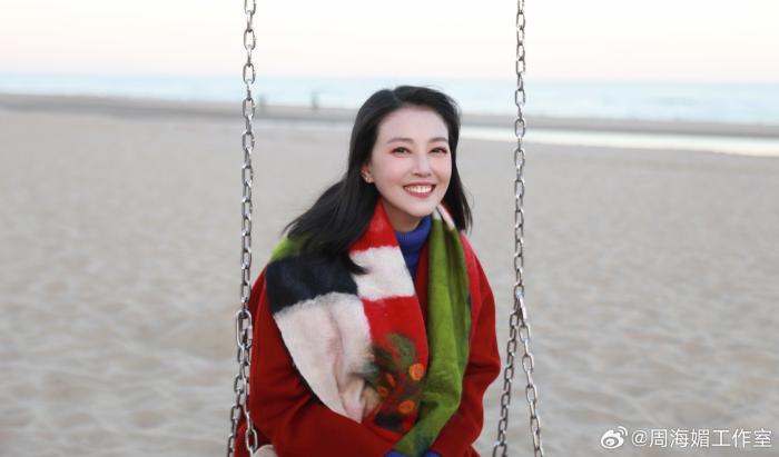 圖為周海媚。來(lái)源：周海媚工作室微博