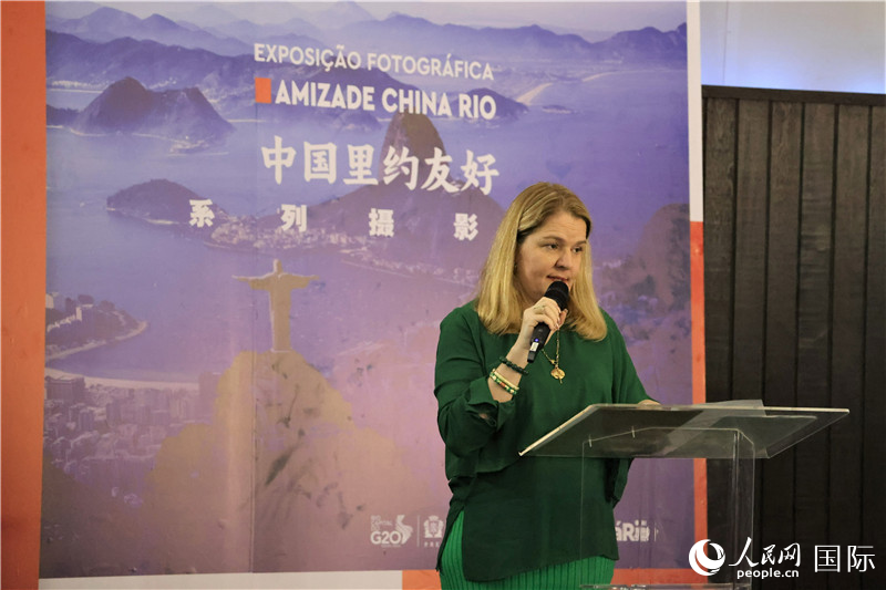 巴西中國創(chuàng)新經(jīng)濟(jì)研究院主席克勞迪婭·亞努齊在活動中致辭。人民網(wǎng)記者 時元皓攝