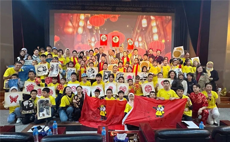 圖為2023“中華文化大樂園—埃及開羅營”閉幕式活動現(xiàn)場。主辦方供圖