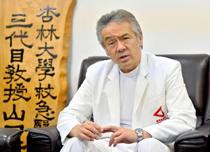 日本杏林大學(xué)醫(yī)學(xué)部教授山口芳裕。（圖片來源：《朝日新聞》）