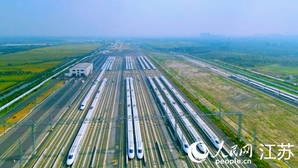 南京動(dòng)車段南通動(dòng)車所。人民網(wǎng)記者 王繼亮攝