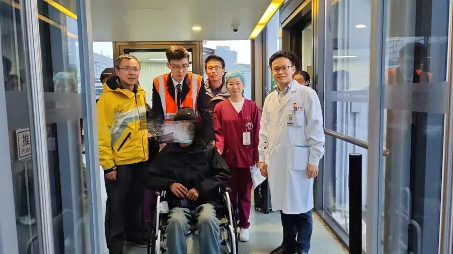 17歲少年咳嗽發(fā)熱15天，找不到感染原因！一查心臟更嚇人！上海醫(yī)生出手→