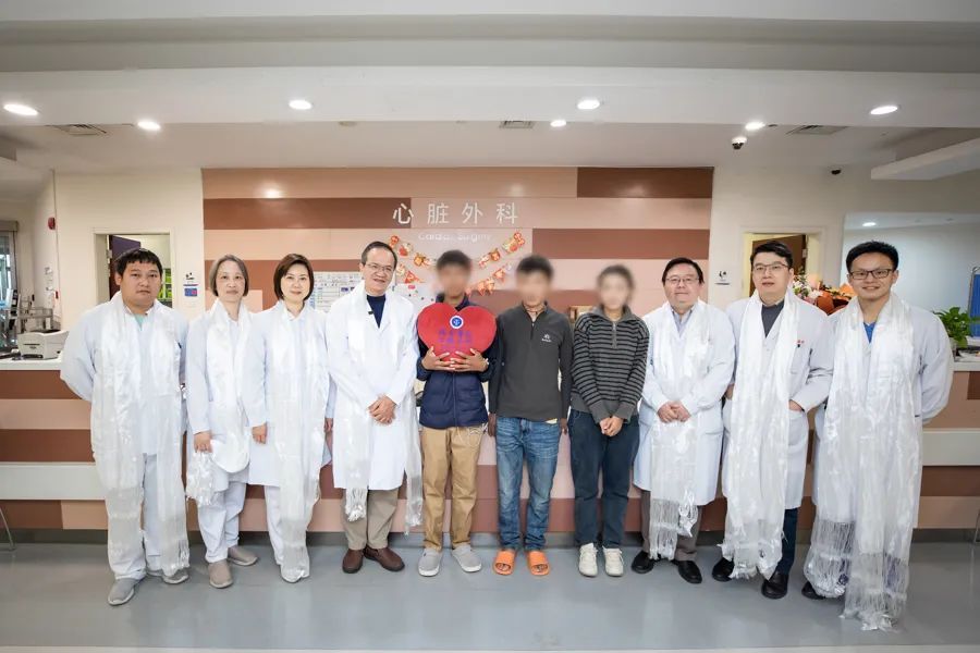 17歲少年咳嗽發(fā)熱15天，找不到感染原因！一查心臟更嚇人！上海醫(yī)生出手→
