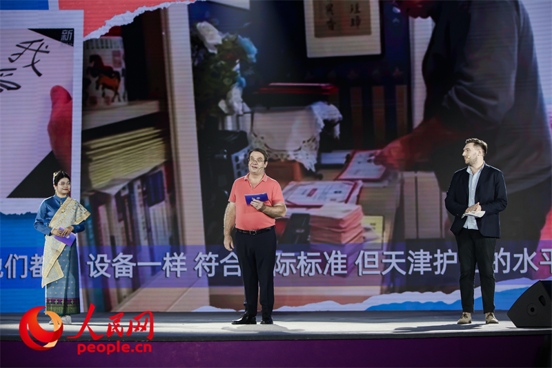從左至右分別為馬星彤、皮安睿、柯明可。人民網(wǎng)記者 于凱攝