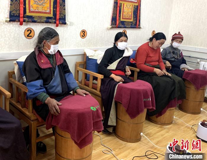 青海藏鄉(xiāng)醫(yī)改見聞：公共衛(wèi)生分片區(qū)，濱?！巴庠眰鲙蛶?/></a></div>
                        <div   id=