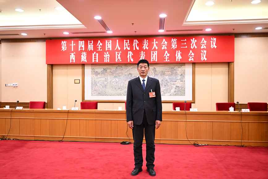 全國人大代表、國網(wǎng)拉薩供電公司城區(qū)供電服務中心帶電作業(yè)保電班副班長扎西尼瑪。次吉美朵攝