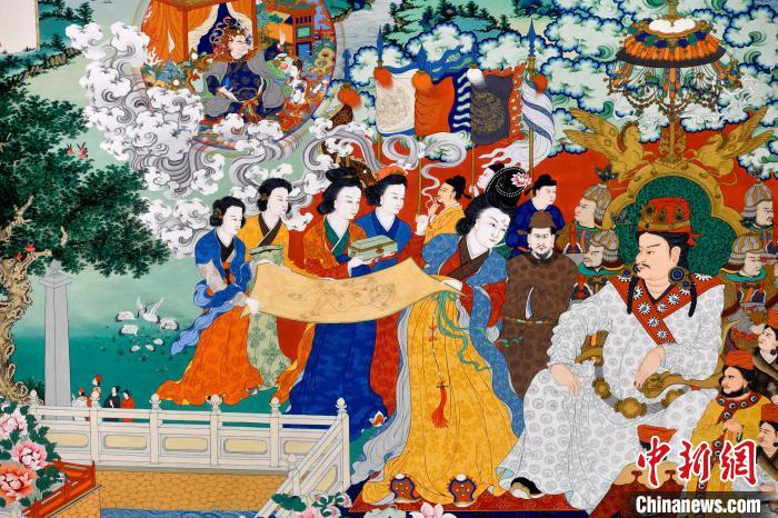 圖為5月16日，展覽中的新創(chuàng)唐卡作品(局部)?！±盍?攝