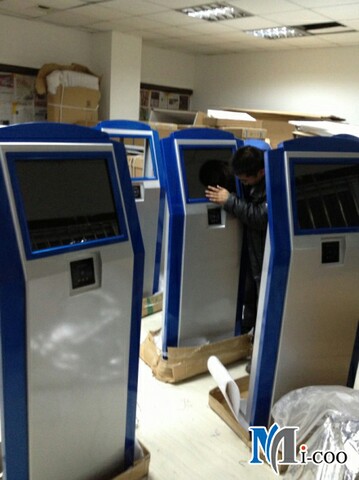 我公司成功交付連云港東?？h公安局觸摸查詢機(jī)19套